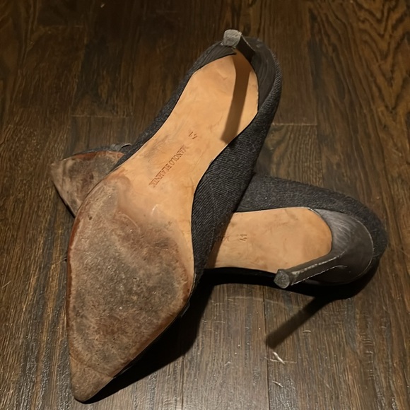 Flannel grey Manolo Blahnik with blue snakeskin toes - Picture 4 of 7